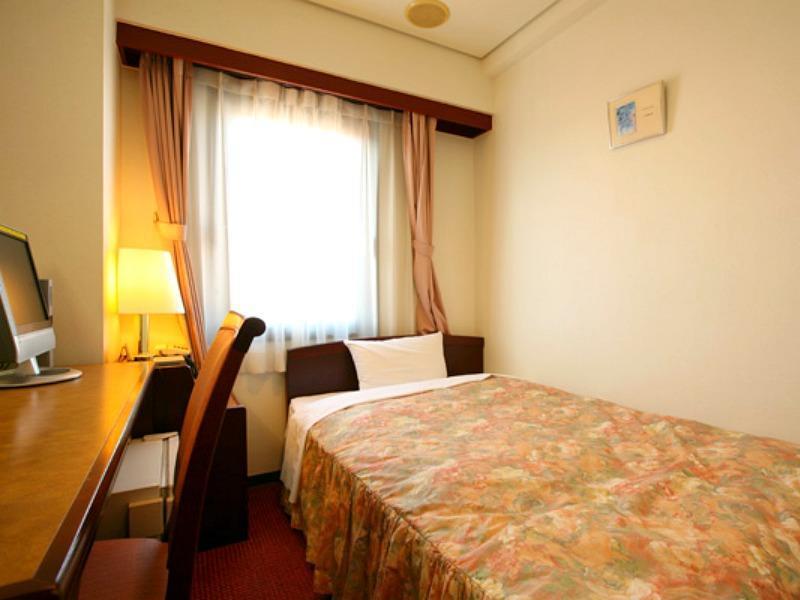 Hotel Seven Seven Takaoka Esterno foto